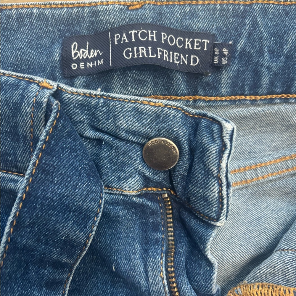 NWOT Boden Patch Pocket Girlfriend Jeans. Indigo women’s size 4P Petites - Picture 2 of 6